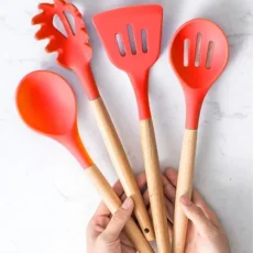 UTENSILIOS SILICONA VARIOS MODELOS - CUCHARON BZR